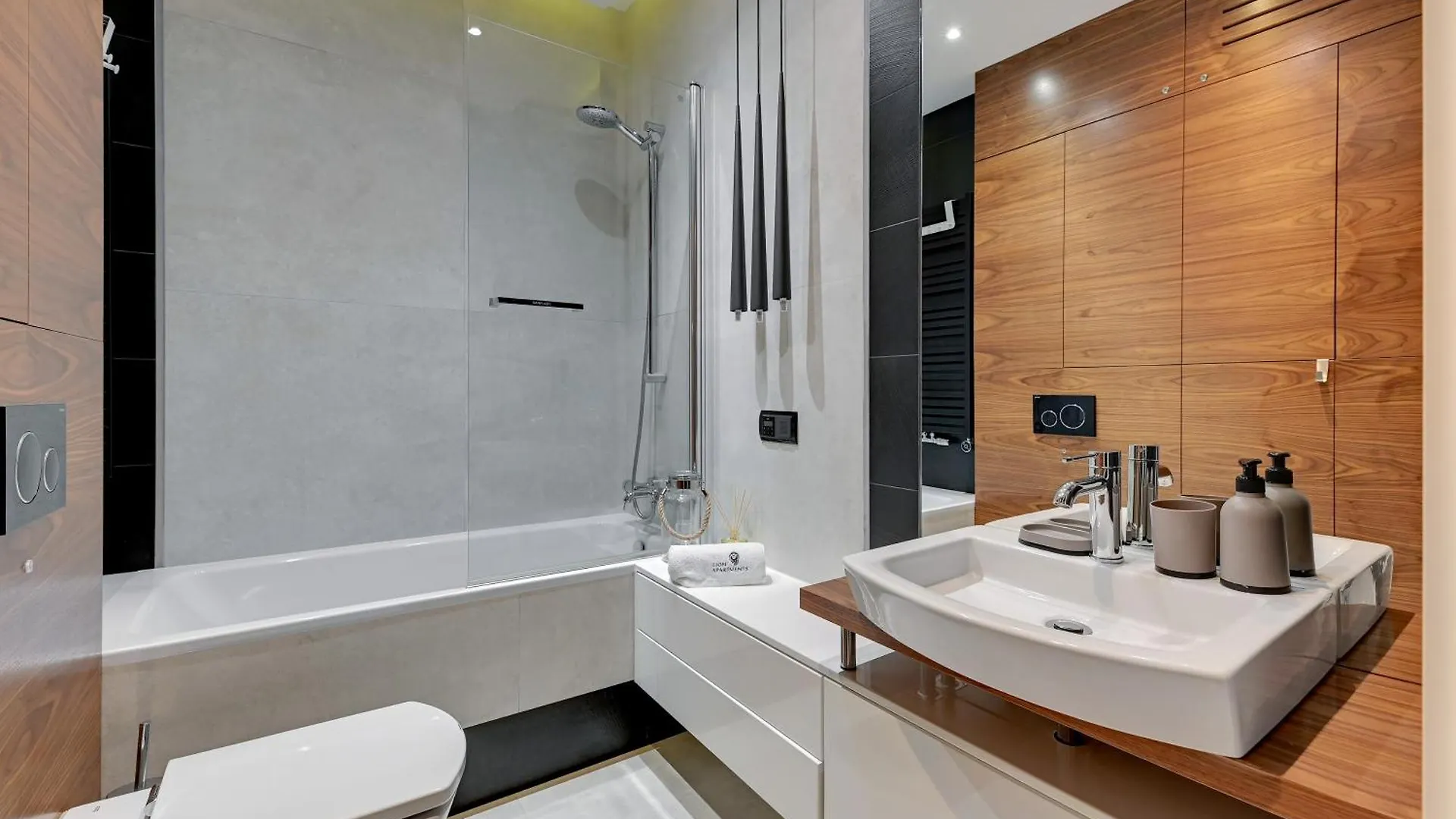New Helsinki Luxury Residence Okrzei 19 By Lion Apartments Sopot Polska